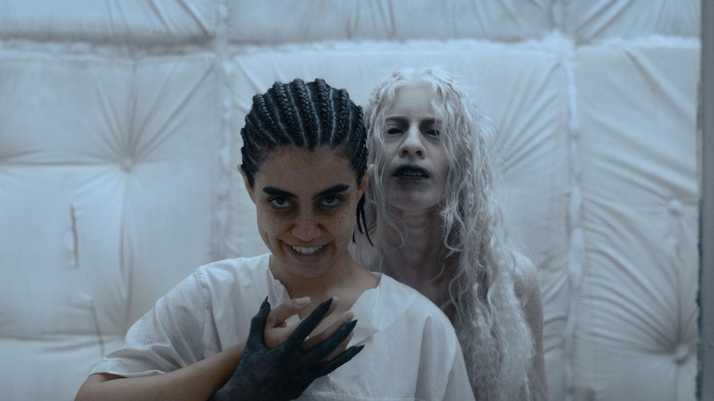 Póster oficial de la película Mete miedo en alta calidad HD 4K