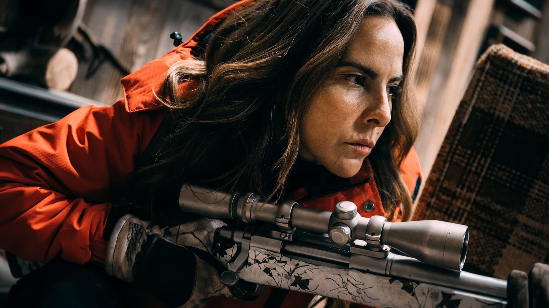 Póster oficial de la película Cazando a Ava Bravo en alta calidad HD 4K