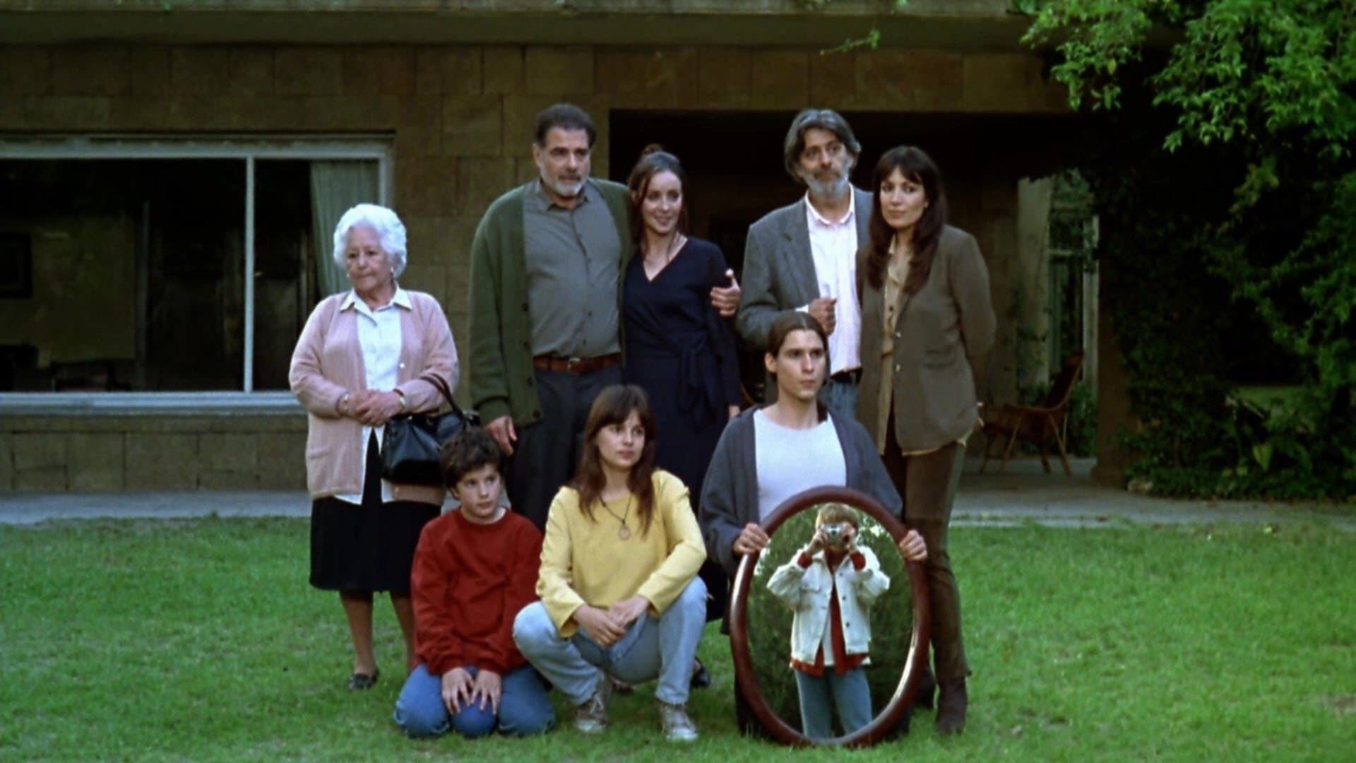 Póster oficial de la película Familia en alta calidad HD 4K