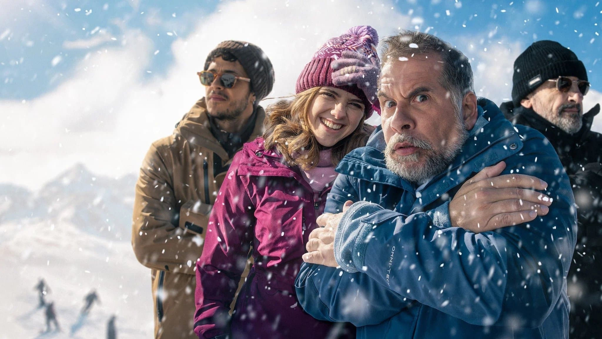 Póster oficial de la película Casi familia en alta calidad HD 4K