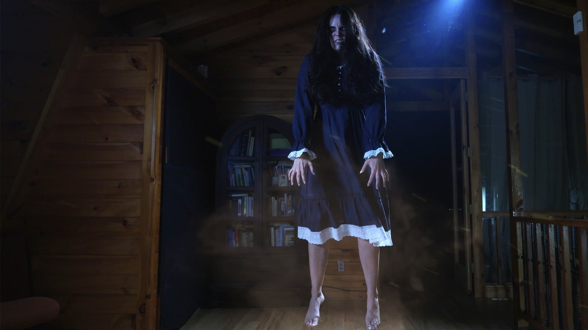 Póster oficial de la película Fear Cabin: The Last Weekend of Summer en alta calidad HD 4K