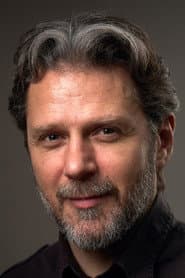 Foto del actor Dragan Mićanović