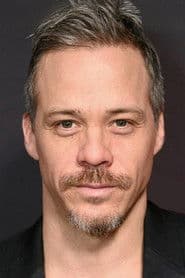 Foto del actor Michael Raymond-James