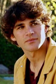 Foto del actor Ryan Bertroche