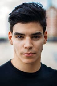 Foto del actor Aaron Dominguez