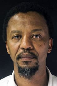 Foto del actor Makhaola Ndebele
