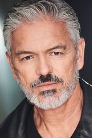 Foto del actor Alejandro De Hoyos