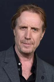 Foto del actor Rhys Ifans