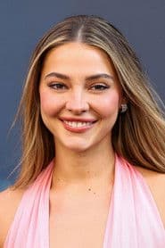 Foto del actor Madelyn Cline