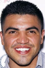 Foto del actor Victor Ortiz