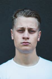 Foto del actor Antoine Olivier Pilon