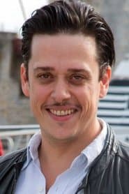 Foto del actor Karim Barras