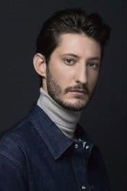 Foto del actor Pierre Niney