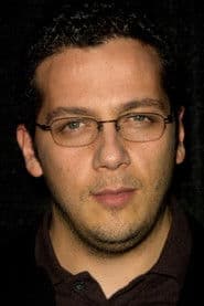 Foto del actor Víctor Huggo Martin
