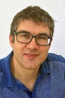 Foto del actor Simon Reynolds