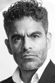 Foto del actor Adrián Vázquez