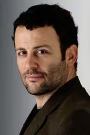Foto del actor Erdil Yaşaroğlu