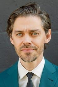 Foto del actor Tom Payne