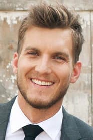 Foto del actor Scott Michael Foster
