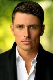 Foto del actor Lachlan Nieboer