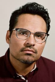 Foto del actor Michael Peña