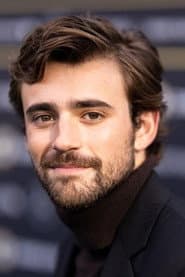 Foto del actor Charlie Rowe