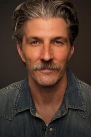 Foto del actor Tyler Jon Olson