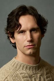 Foto del actor Cory Michael Smith