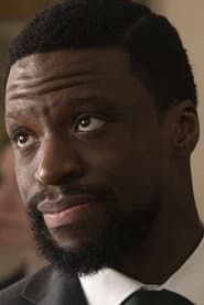 Foto del actor Michael Luwoye