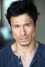 Foto del actor Eric Urbiztondo