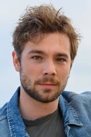 Foto del actor Carlos Cuevas