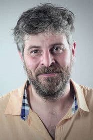 Foto del actor Raúl Cimas