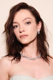 Foto del actor Esmé Creed-Miles