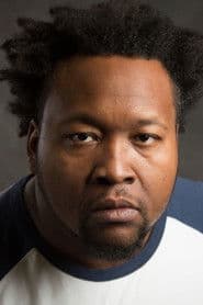 Foto del actor Adrian McLean