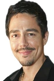 Foto del actor Zak Santiago