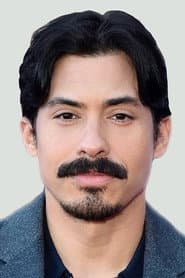 Foto del actor Carlos Santos