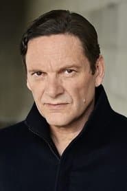 Foto del actor Andrew Kavadas