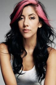 Foto del actor Stephanie Beatriz