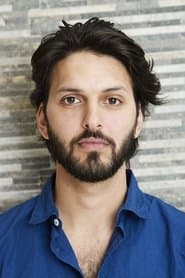 Foto del actor Shazad Latif