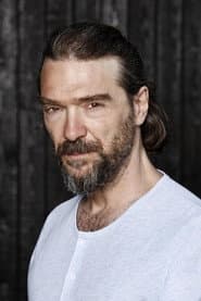 Foto del actor Serdar Deniz