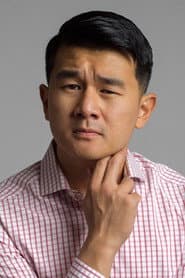 Foto del actor Ronny Chieng