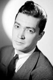 Foto del actor Tony Carbajal