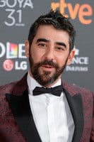 Foto del actor Raúl Jiménez