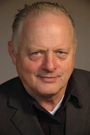 Foto del actor Robert Pugh