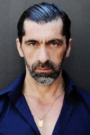 Foto del actor Erdal Yıldız