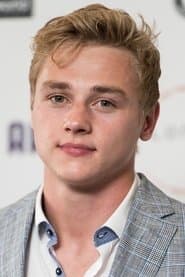 Foto del actor Ben Hardy