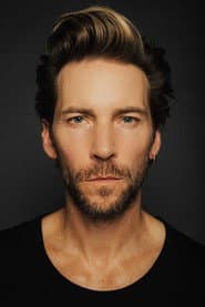 Foto del actor Troy Baker