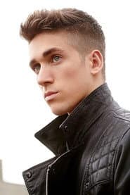 Foto del actor Myles Erlick