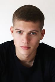 Foto del actor Josha Stradowski