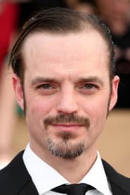 Foto del actor James McMenamin